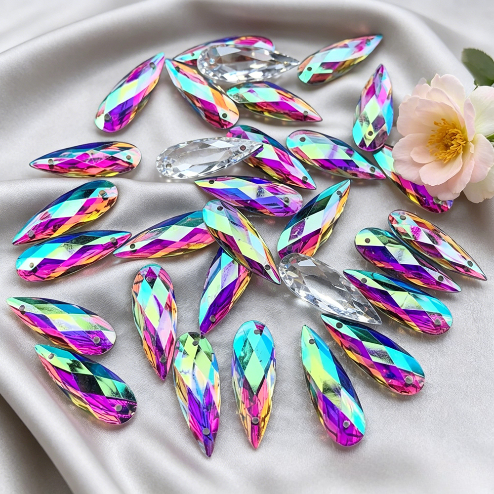 Sew On Rhinestone - 40 шт. 8*22 мм белые стразы