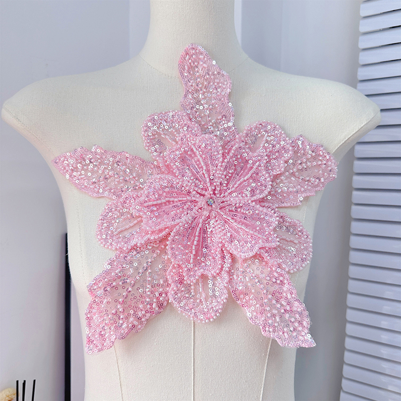 Applique Patch Flower - Аппликация из пайеток и бисера в