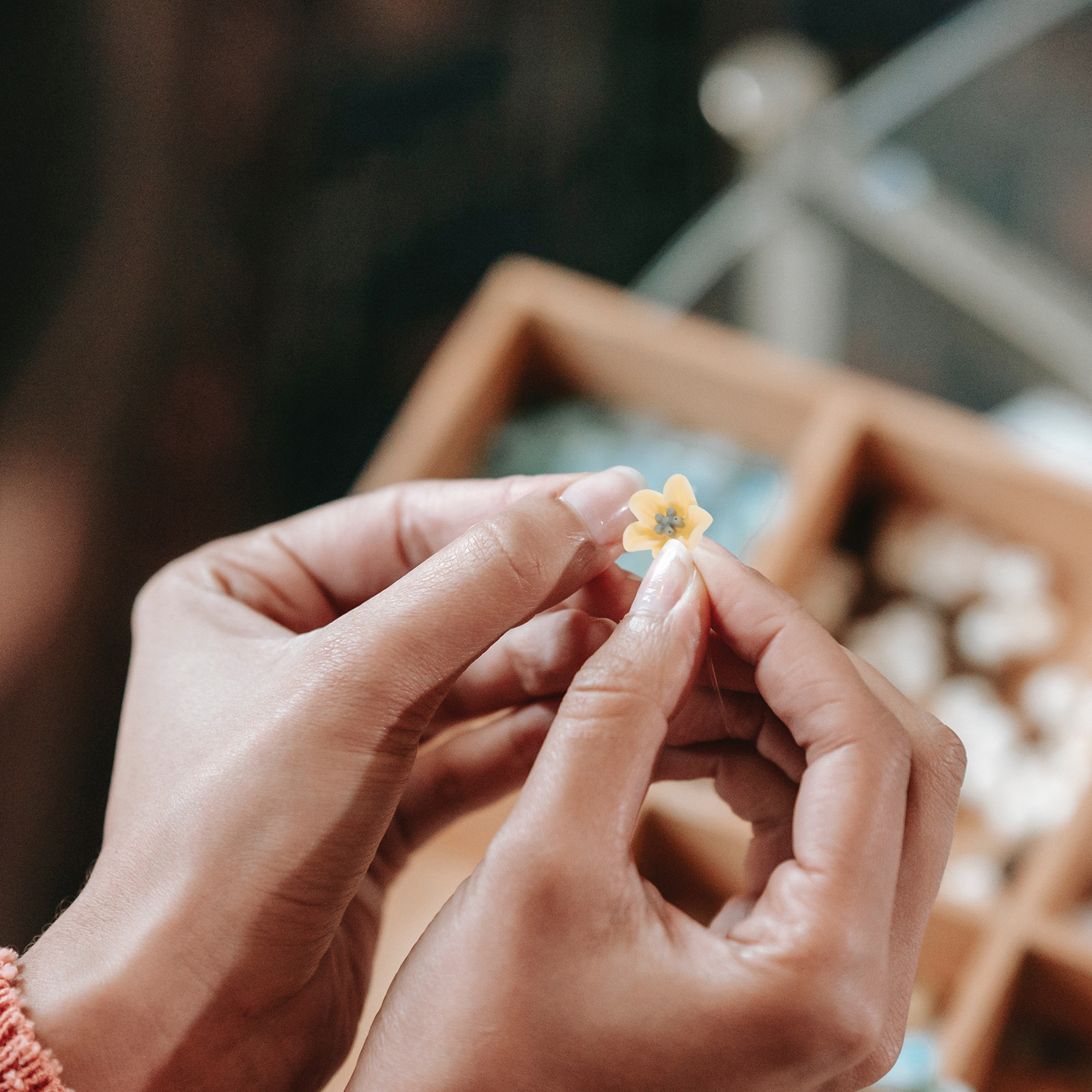 200 шт. уникальных декоративны – обзор и цена Craft Embellishments