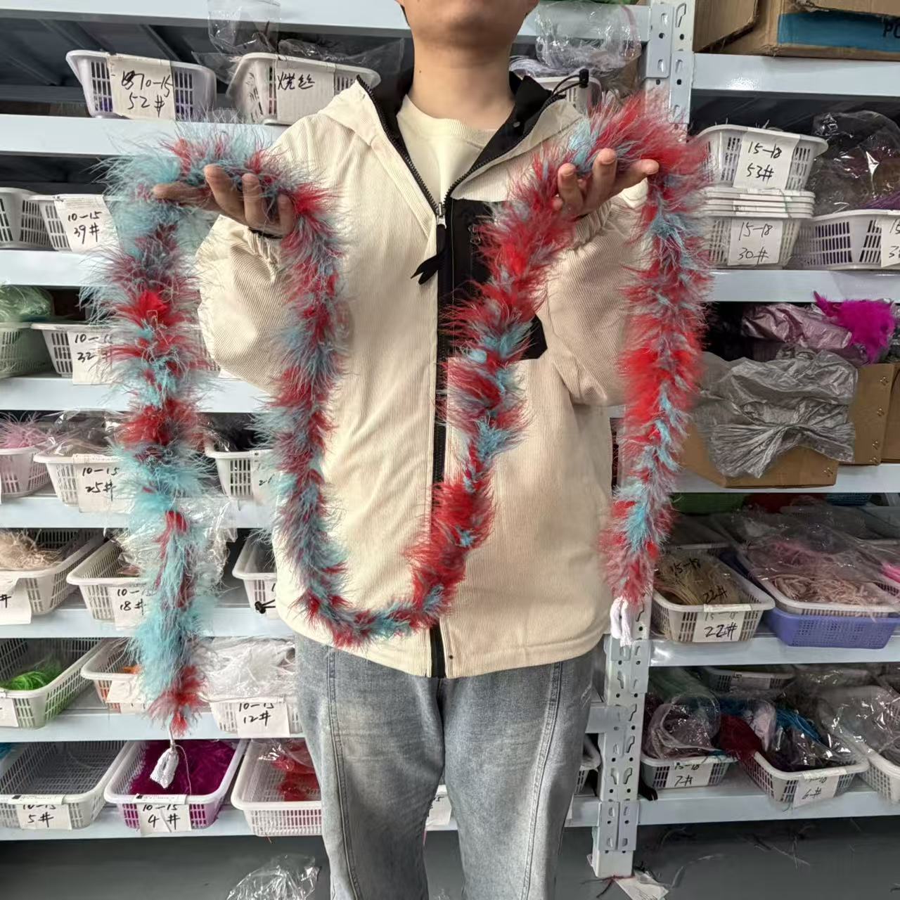 Разноцветное боа из перьев мар – обзор и цена Feather Trim Marabou