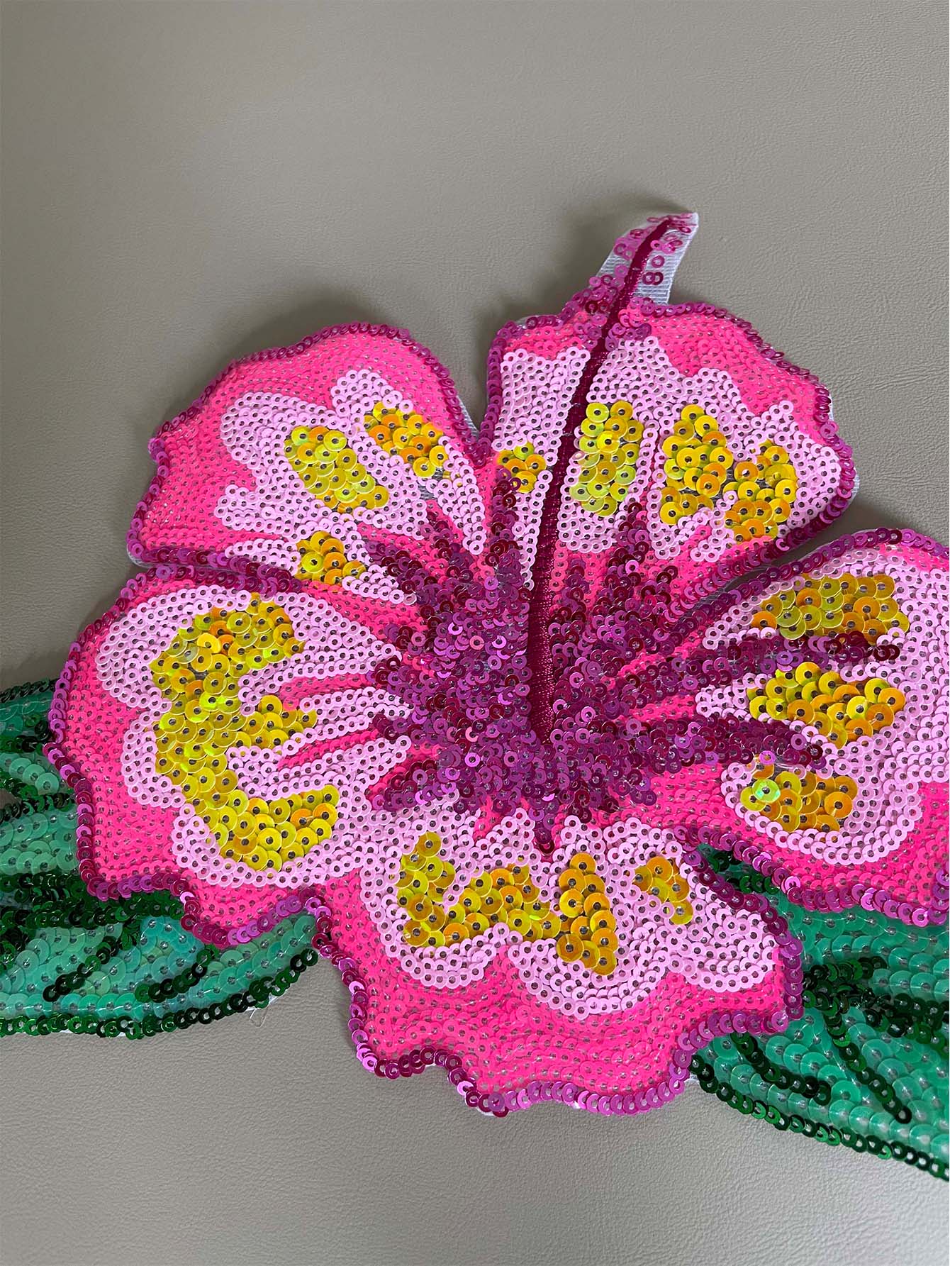 1 шт., 26 см, блестящие розовы – обзор и цена Applique Patch Flower